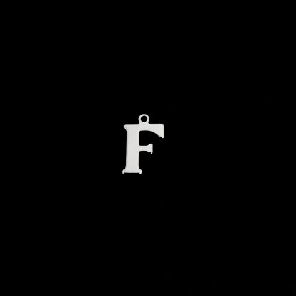 Мөнгөлөг төмөрлөг F үсэг зүүсгэл - хэмжээ 1 x 1.6 см - 5 ширхэг